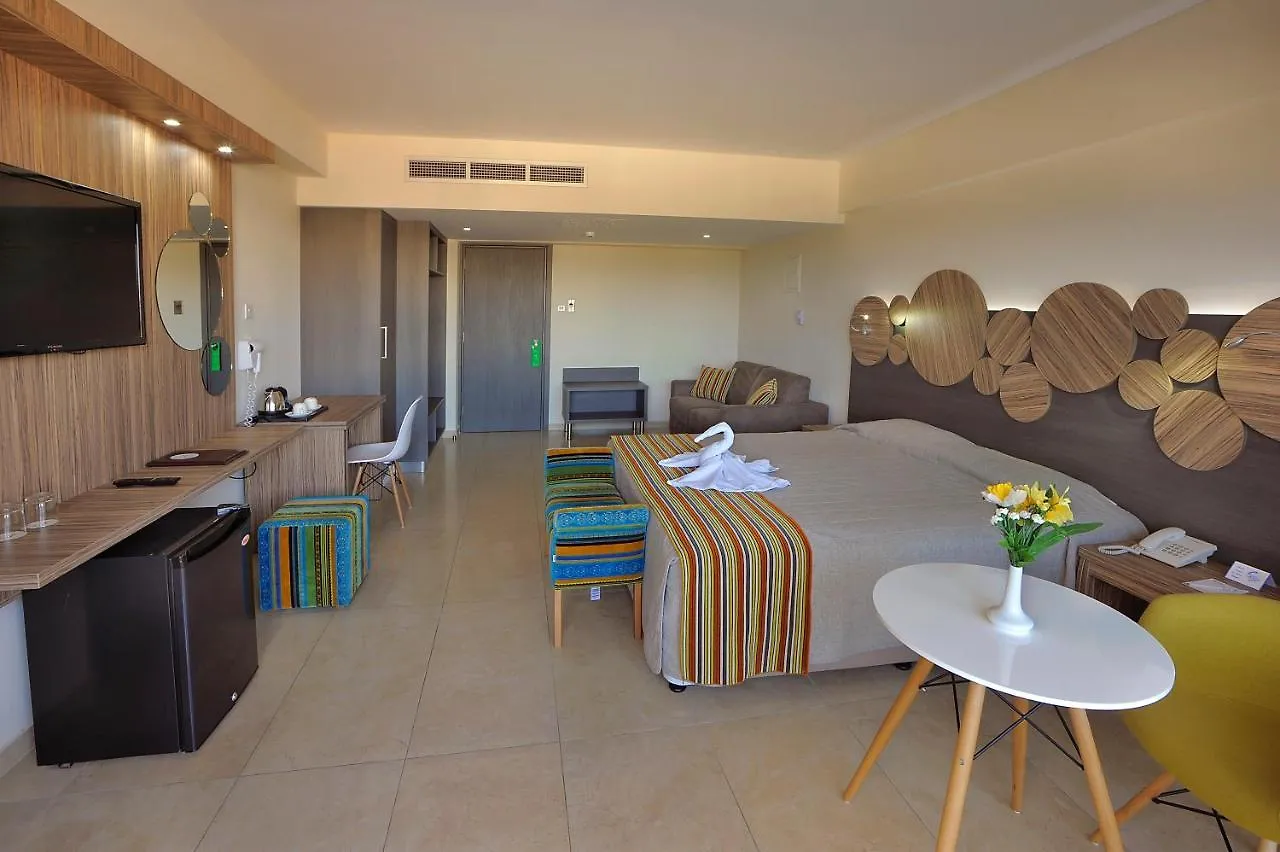 ****  Nelia Beach Hotel & Spa Ayia Napa Chipre