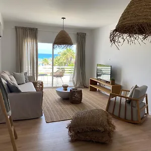 Ksquared Apartament Protaras