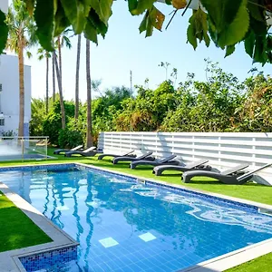 Rio Gardens Айя-Напа