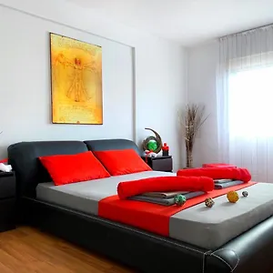 Napa Blue Apartment, Xxl Pool,in Hearth Of Apartament