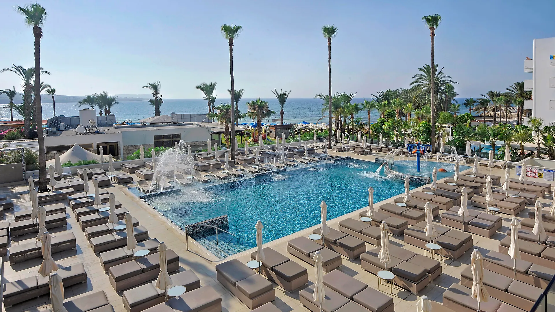 Nelia Beach Hotel & Spa Ayia Napa 4*,  Kypr